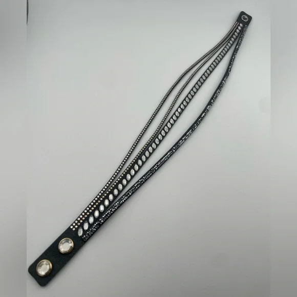 Swarovski Crystal Multi-Strand Wrap Bracelet Black (Swan Logo Snap) - Picture 8 of 11